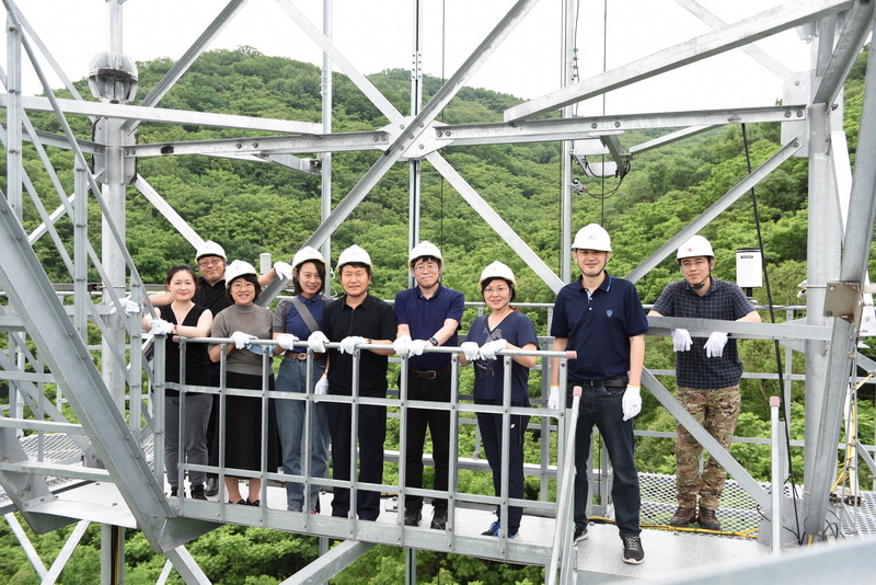 LI Demin, Deputy Director of Department of Ecology and Environment of Liaoning Province, Visits Qingyuan Station